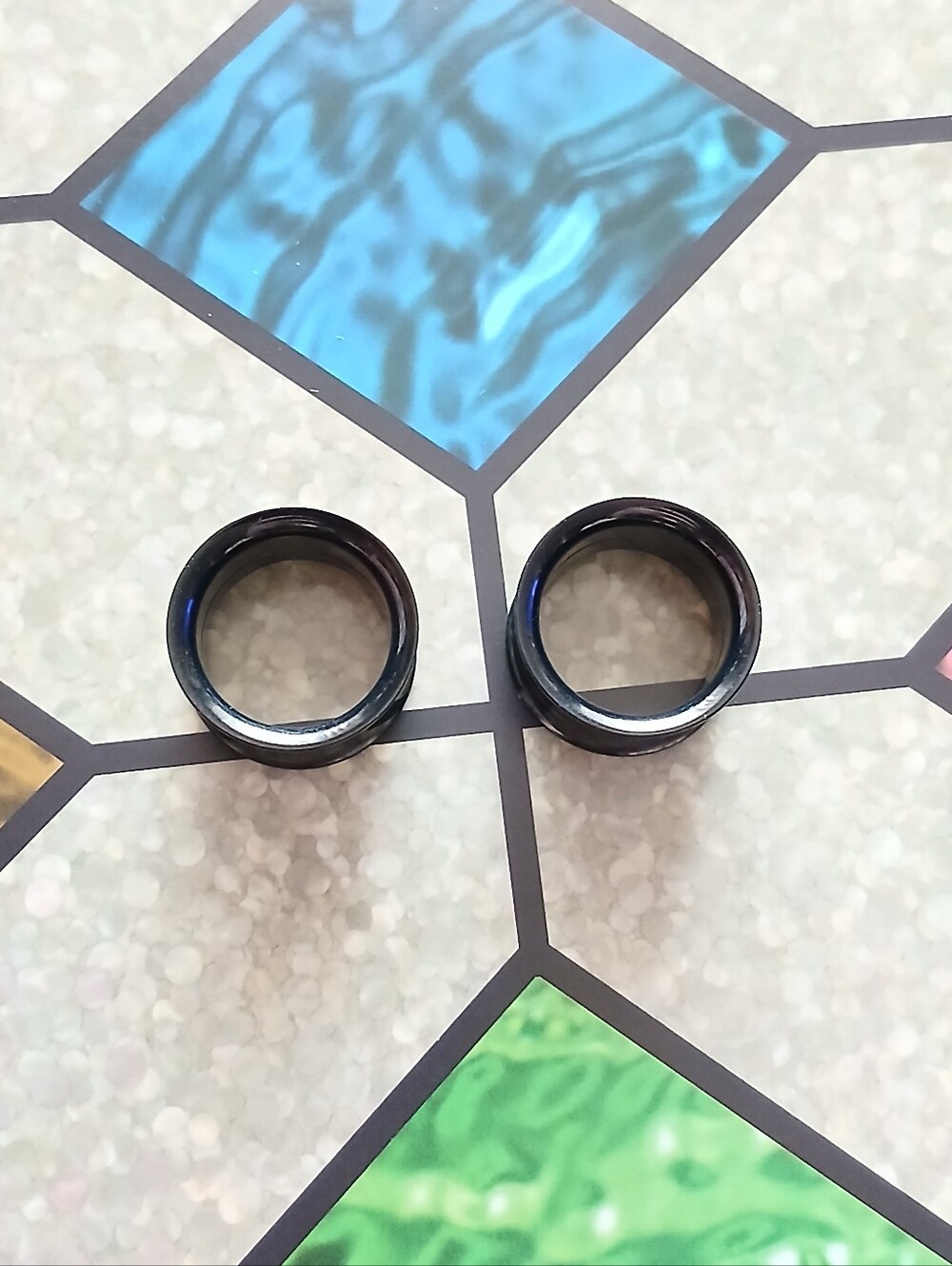 14mm Black Coated Screw On Eyelets